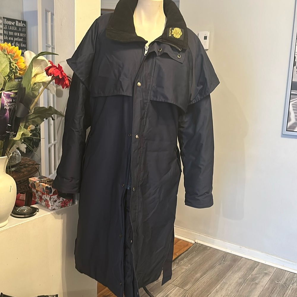 Kanuk winter jacket size 4